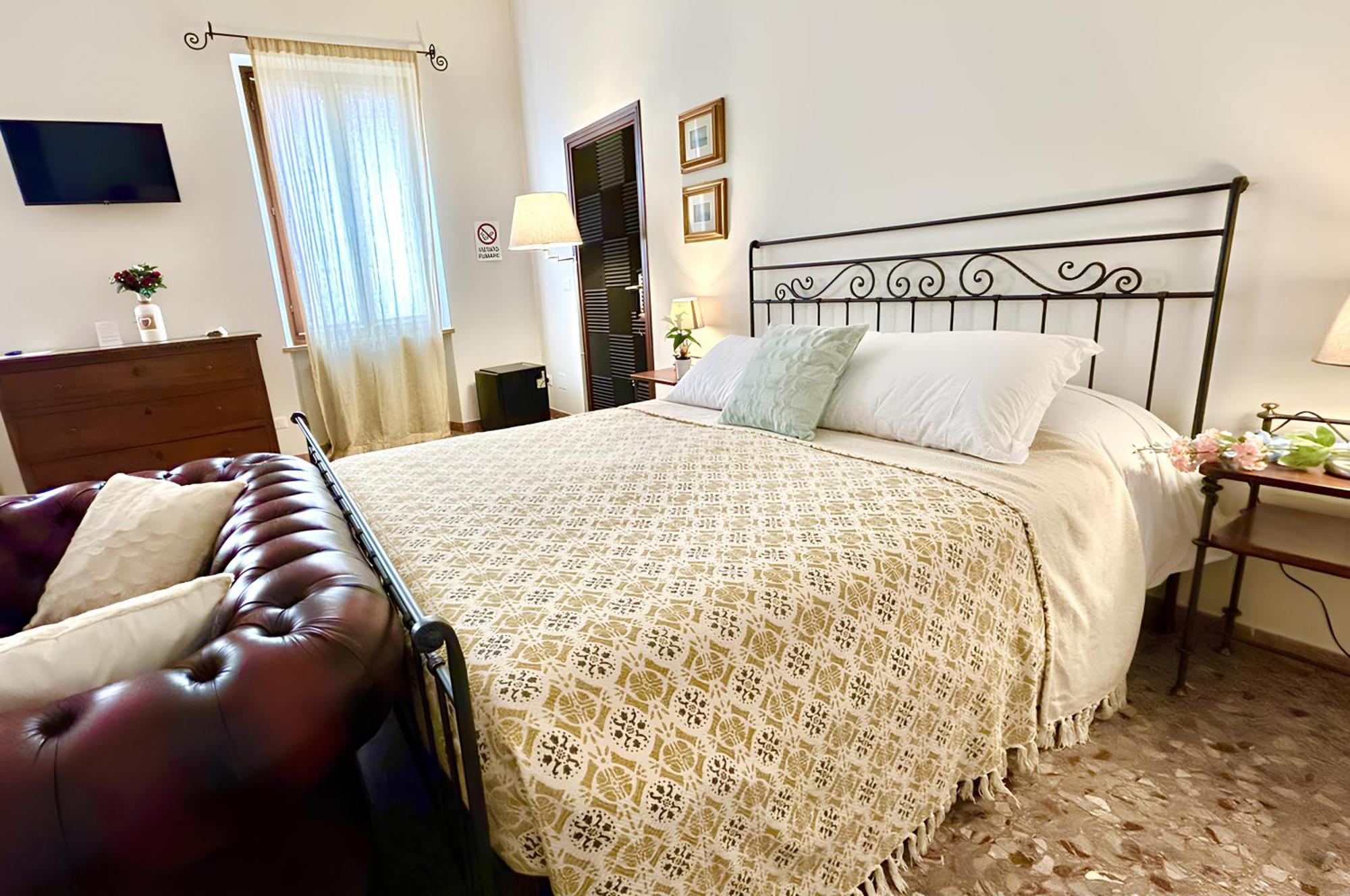Elle Palace - Simply Elegant เวโรนา ภายนอก รูปภาพ