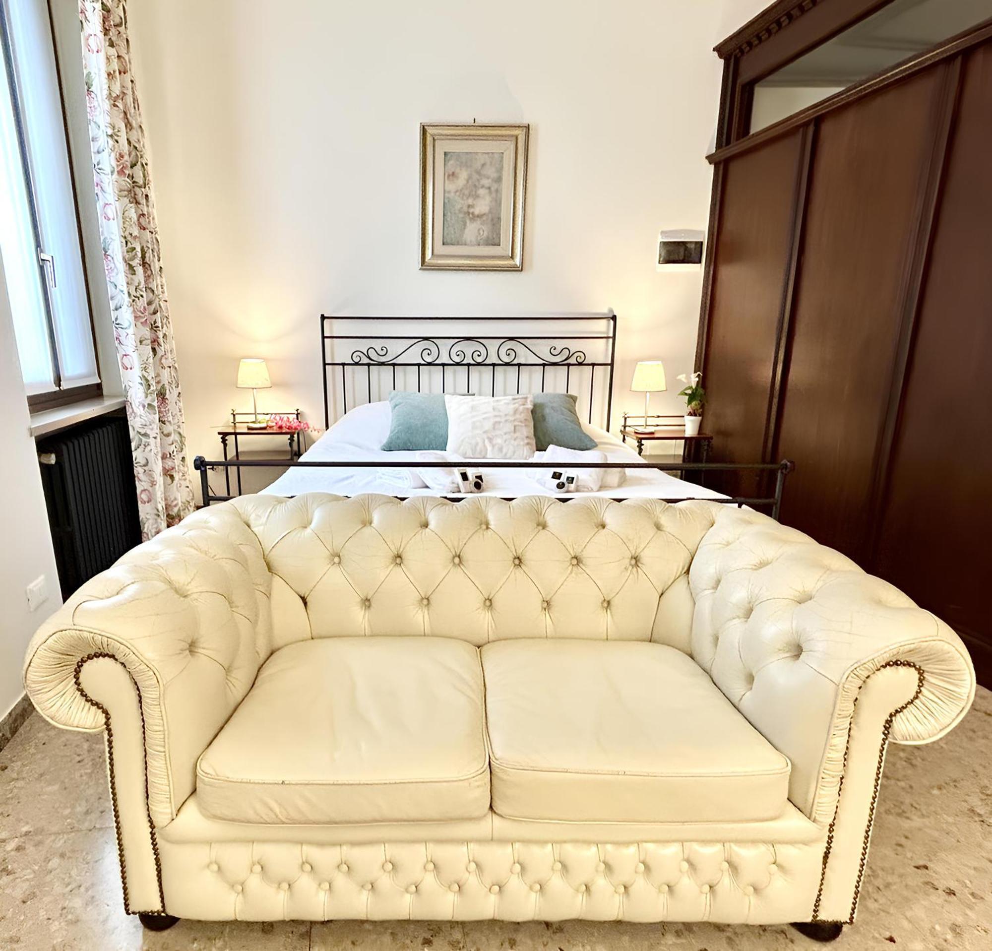 Elle Palace - Simply Elegant เวโรนา ภายนอก รูปภาพ